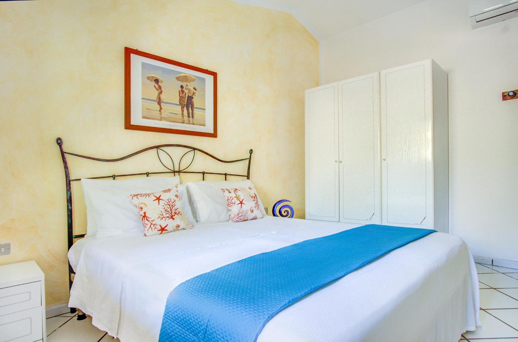 Maria - Capo D'orso - And Holiday home Palau